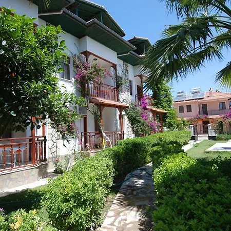 Aparthotel B.c. Alya 2*